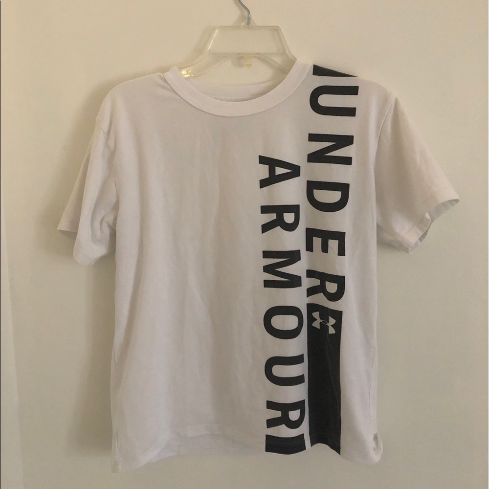 Under Armour - size XS fits like M